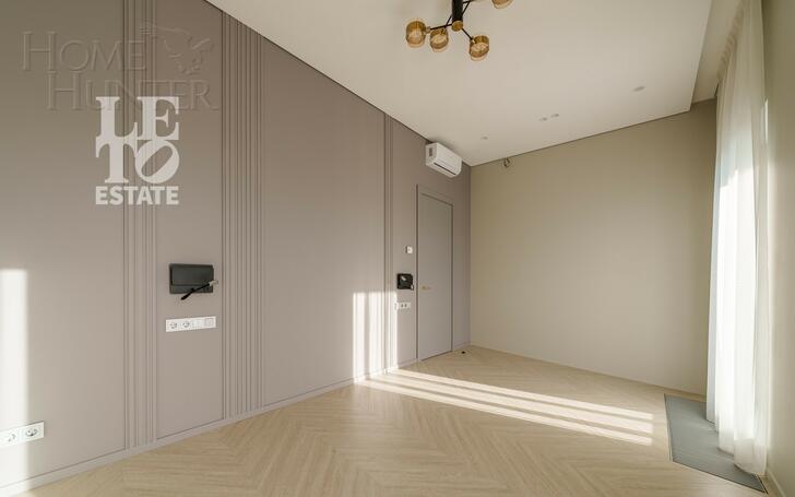 2-этажный коттедж 242.4 м² с отделкой