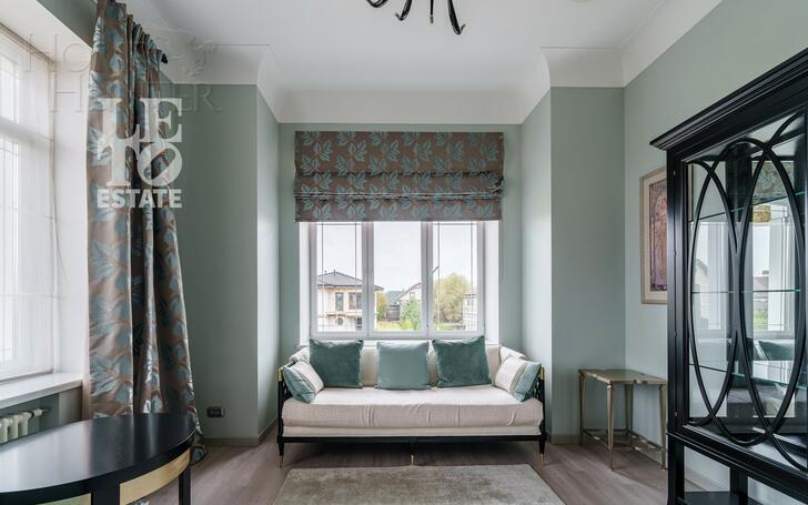 2-этажный коттедж 320 м² с отделкой