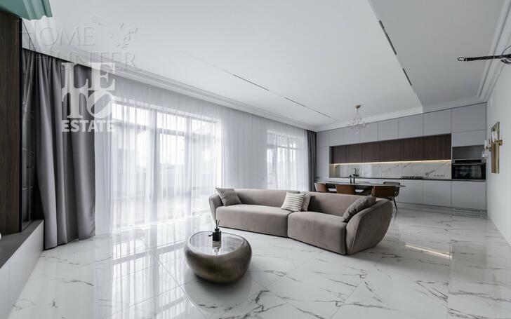 2-этажный коттедж 238.4 м² с отделкой