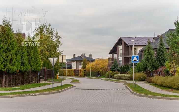 2-этажный коттедж 307 м² с отделкой