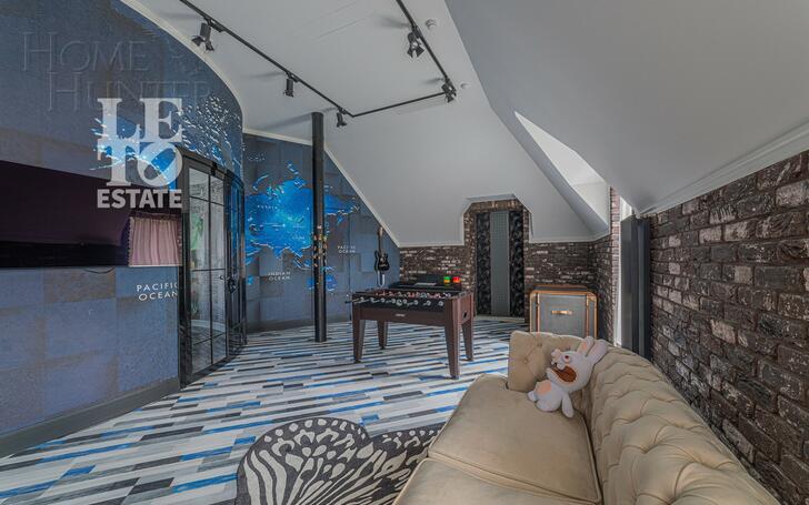 3-этажный коттедж 1 200 м² с отделкой