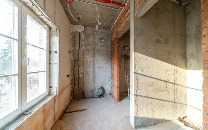 4-этажный таунхаус 395 м² без отделки
