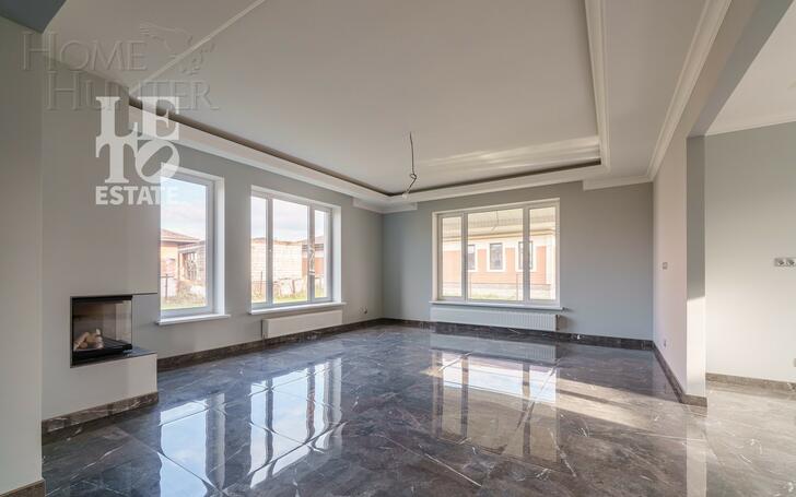 2-этажный коттедж 307 м² с отделкой