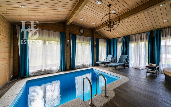 2-этажный коттедж 420 м² с отделкой