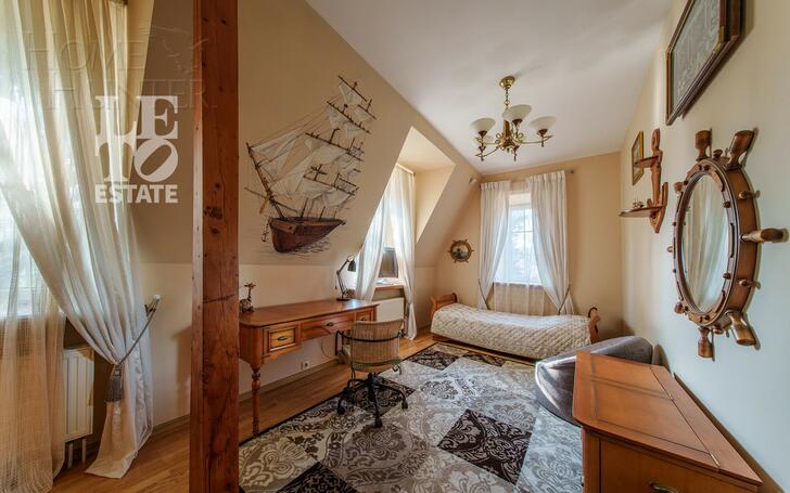 3-этажный коттедж 475 м² с отделкой