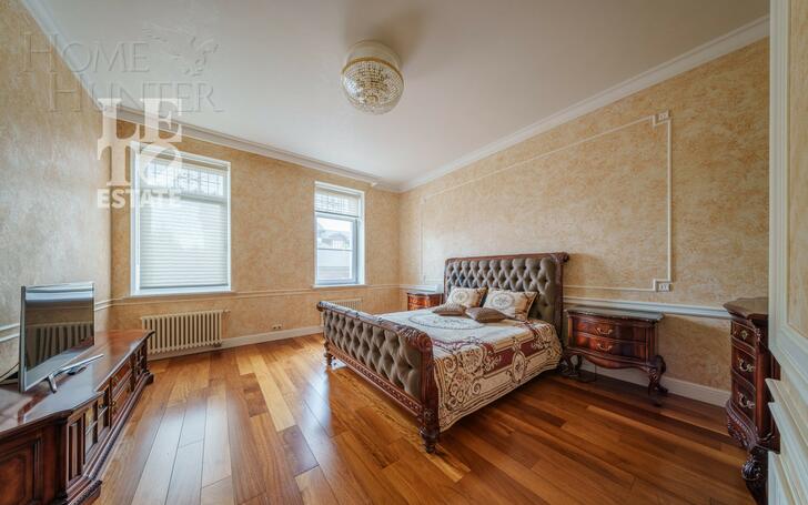 2-этажный коттедж 700 м² с отделкой