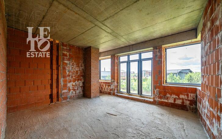 2-этажный коттедж 480 м² без отделки