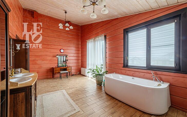 2-этажный коттедж 800 м² с отделкой