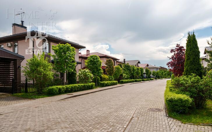 2-этажный коттедж 190 м² с отделкой