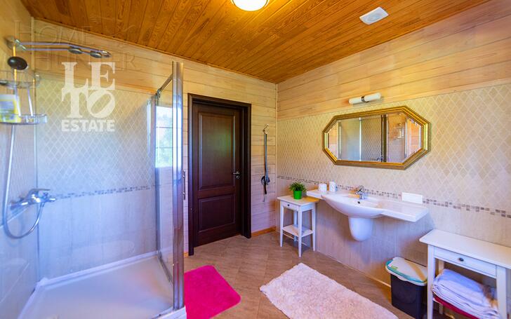 2-этажный коттедж 350 м² с отделкой