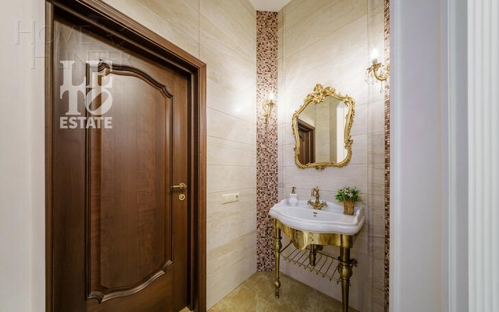 2-этажный коттедж 700 м² с отделкой