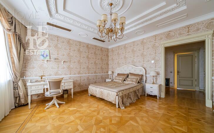 2-этажный коттедж 1 500 м² с отделкой