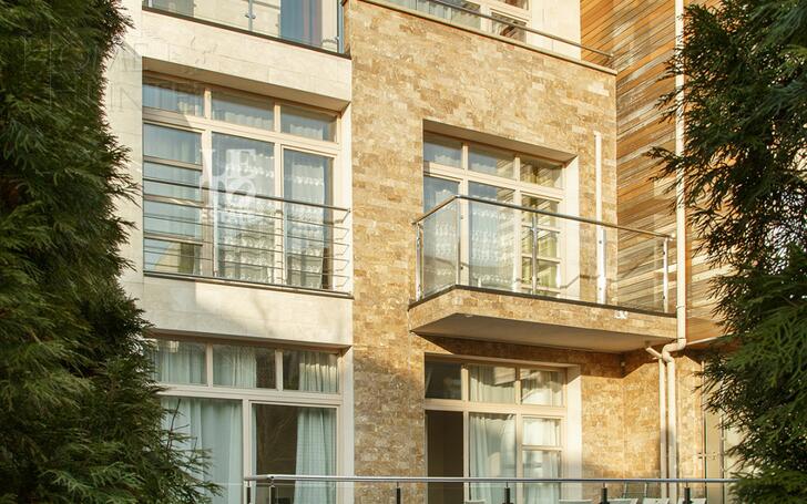 3-этажный таунхаус 264.6 м² с отделкой
