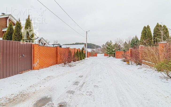 3-этажный коттедж 673.2 м² с отделкой
