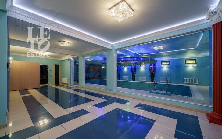2-этажный коттедж 745 м² с отделкой