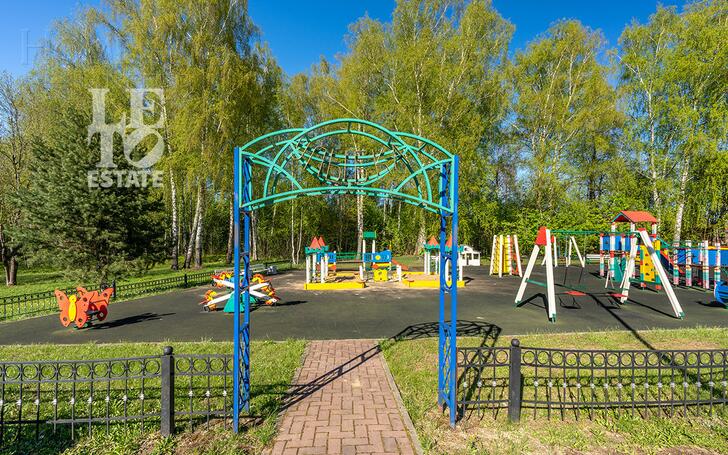 2-этажный коттедж 530 м² с отделкой