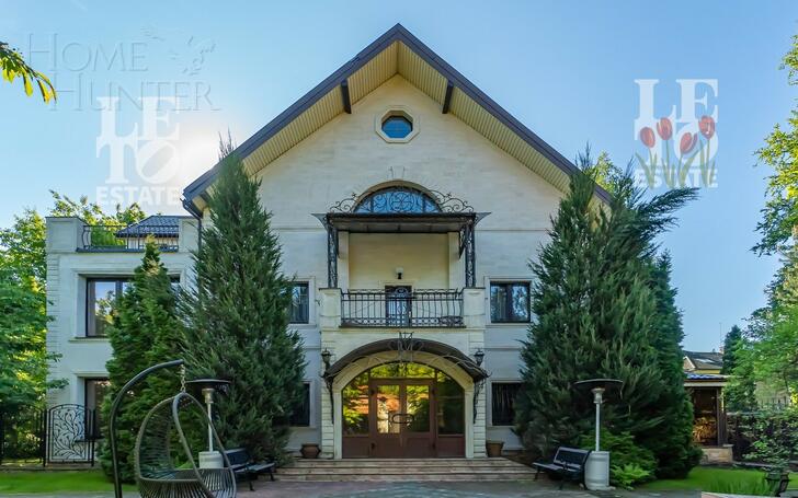 3-этажный коттедж 520 м² с отделкой