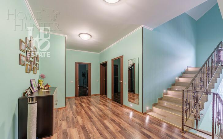 2-этажный коттедж 500 м² с отделкой