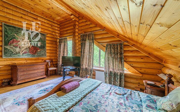 2-этажный коттедж 250.6 м² с отделкой