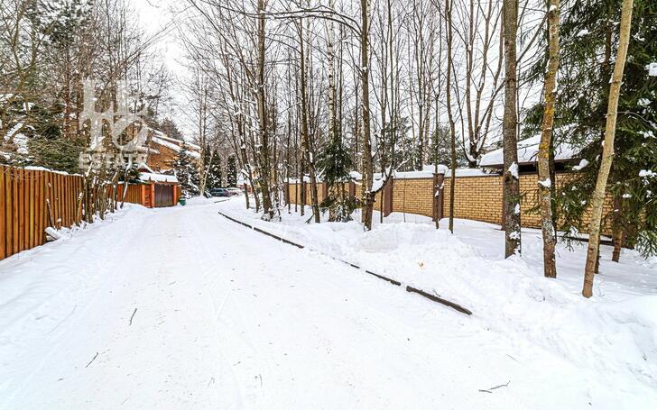 3-этажный коттедж 742 м² с отделкой