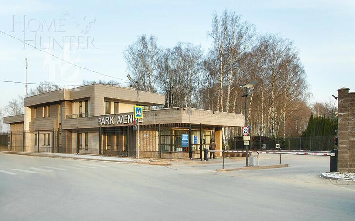 3-этажный таунхаус 264.6 м² с отделкой