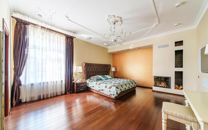 3-этажный коттедж 500 м² с отделкой