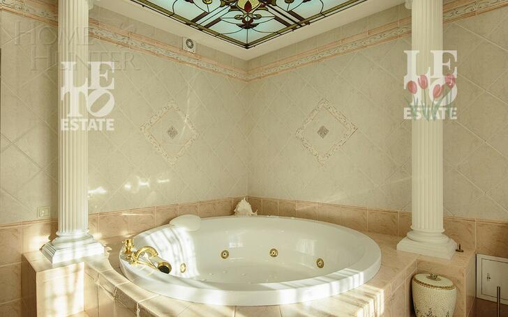 3-этажный коттедж 520 м² с отделкой