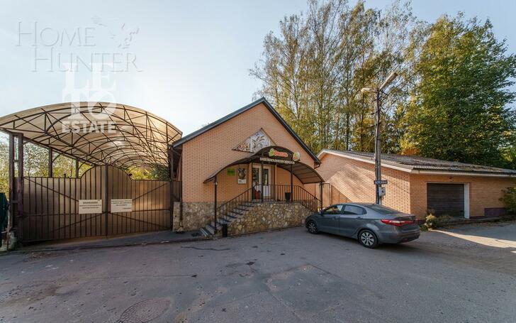 3-этажный коттедж 475 м² с отделкой