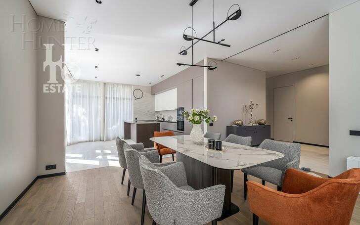 2-этажный коттедж 340 м² с отделкой