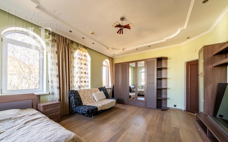 2-этажный коттедж 461.4 м² с отделкой