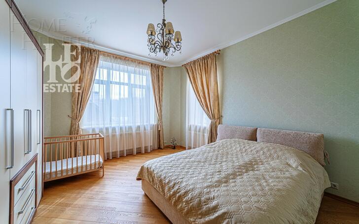 2-этажный коттедж 368.5 м² с отделкой