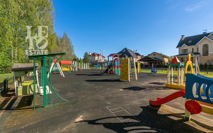 2-этажный коттедж 530 м² с отделкой