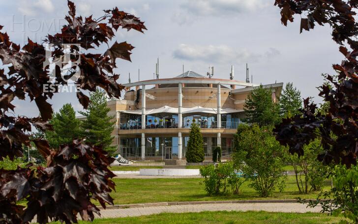 2-этажный коттедж 747 м² с отделкой