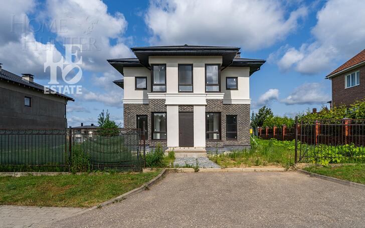 2-этажный коттедж 240 м² без отделки