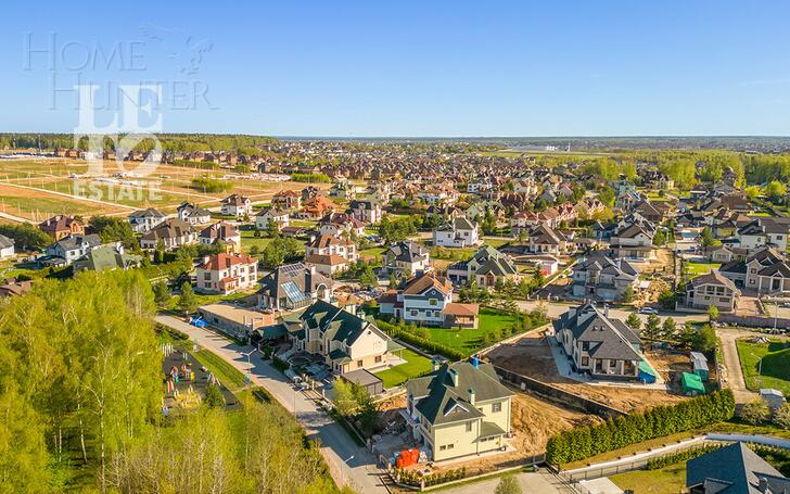 2-этажный коттедж 820 м² без отделки
