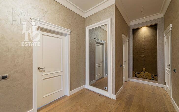 3-этажный коттедж 350 м² с отделкой
