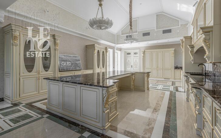 2-этажный коттедж 1 700 м² с отделкой