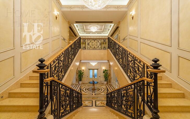 2-этажный коттедж 1 500 м² с отделкой