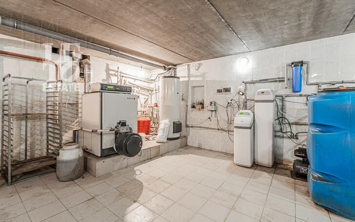 2-этажный коттедж 699.6 м² с отделкой