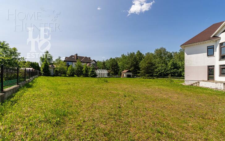 2-этажный коттедж 820 м² без отделки
