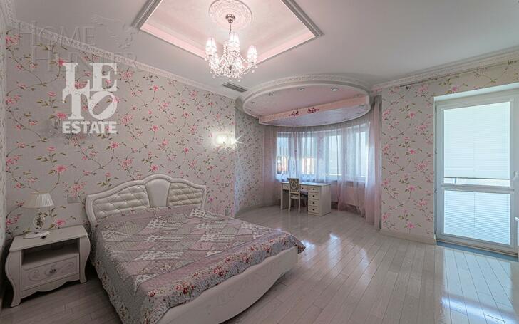 2-этажный коттедж 1 150 м² с отделкой