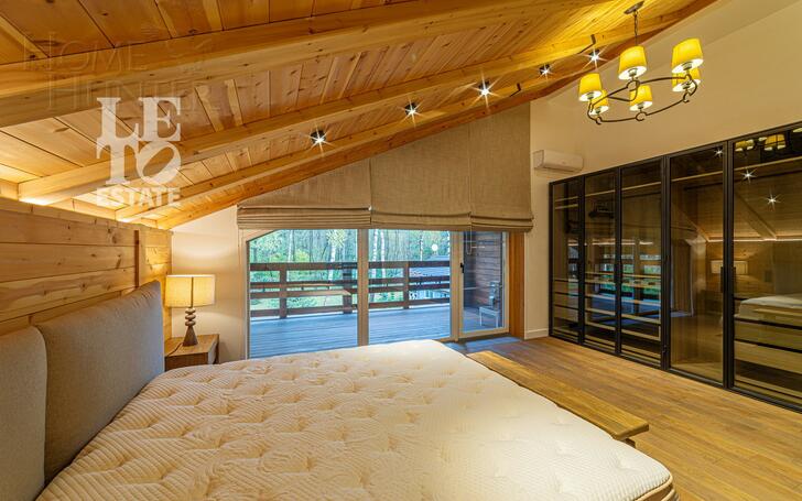 2-этажный коттедж 650 м² с отделкой