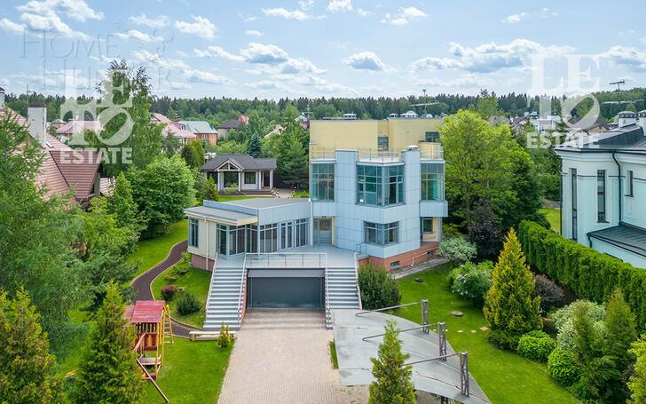2-этажный коттедж 507.12 м² с отделкой