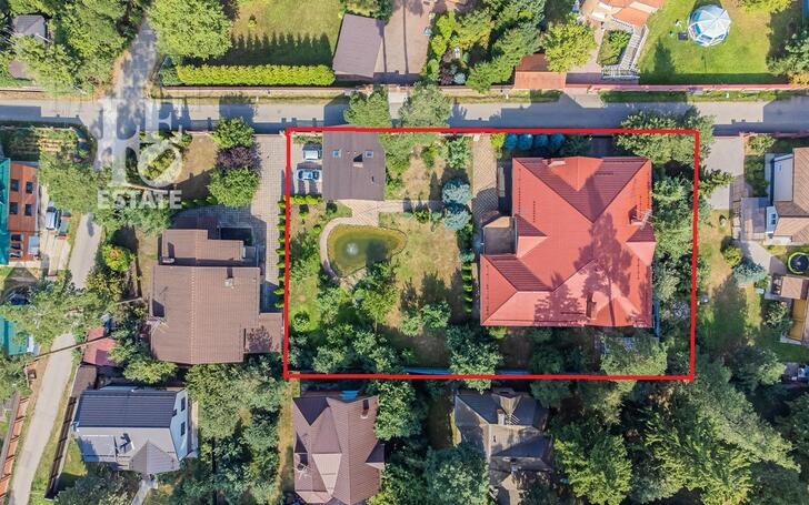 2-этажный коттедж 699.6 м² с отделкой