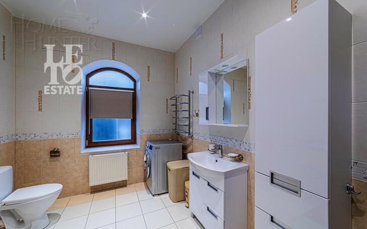 3-этажный коттедж 673.2 м² с отделкой