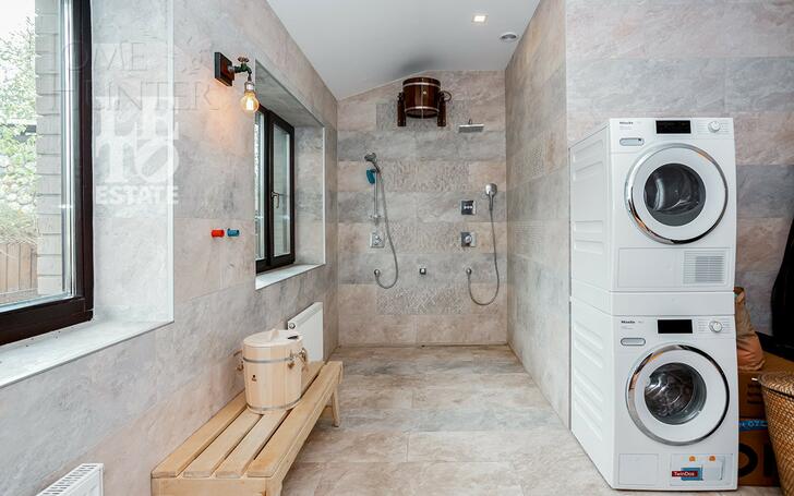 2-этажный коттедж 302 м² с отделкой