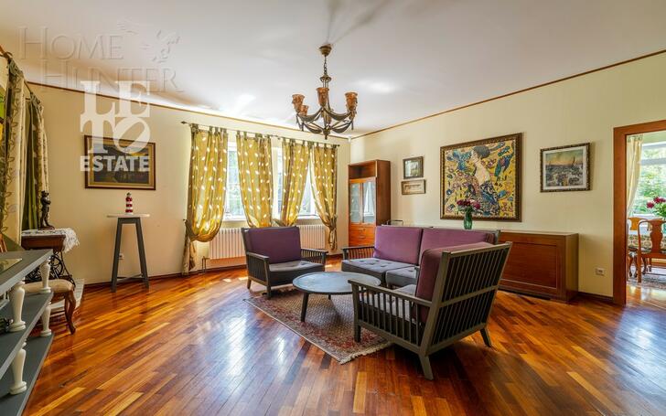 2-этажный коттедж 675.8 м² с отделкой