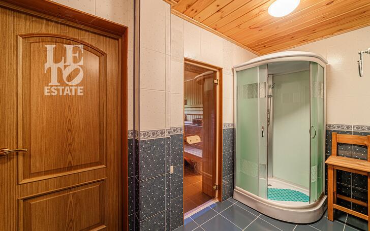 2-этажный коттедж 250.6 м² с отделкой