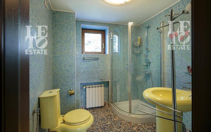 3-этажный коттедж 520 м² с отделкой