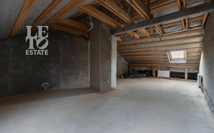 3-этажный коттедж 950 м² без отделки